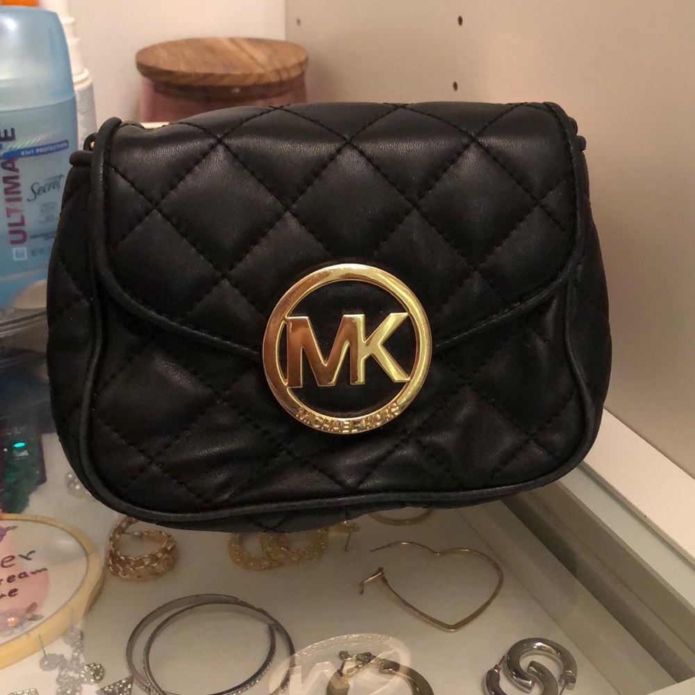 Michael Kors purse